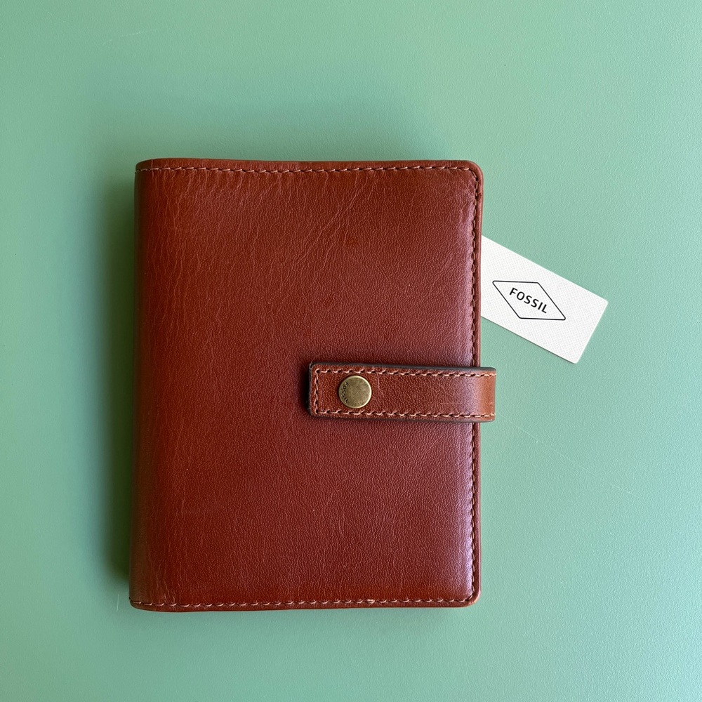 Fossil brown leather passport wallet